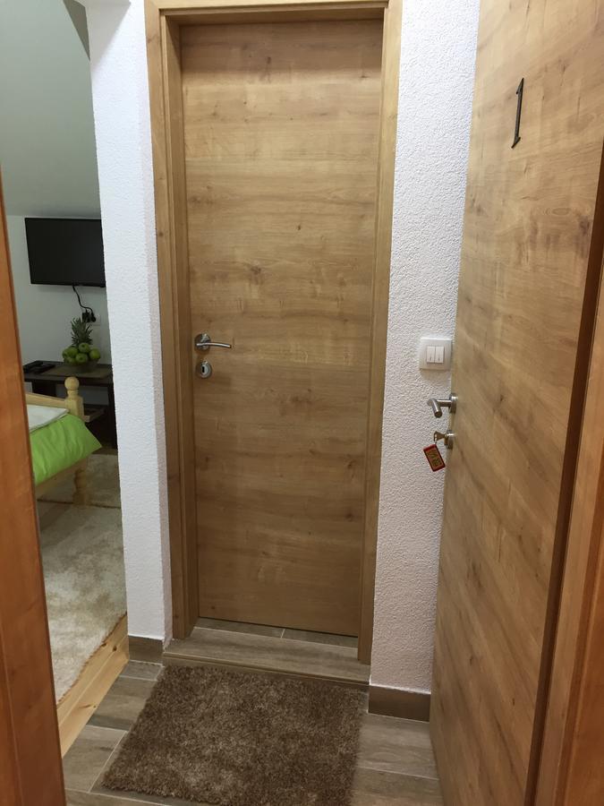 B&B Izvor Žabljak Eksteriør billede